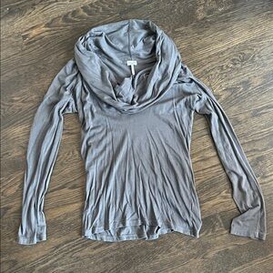 Splendid Women’s Gray Cowl Neck Long Sleeve Top Medium